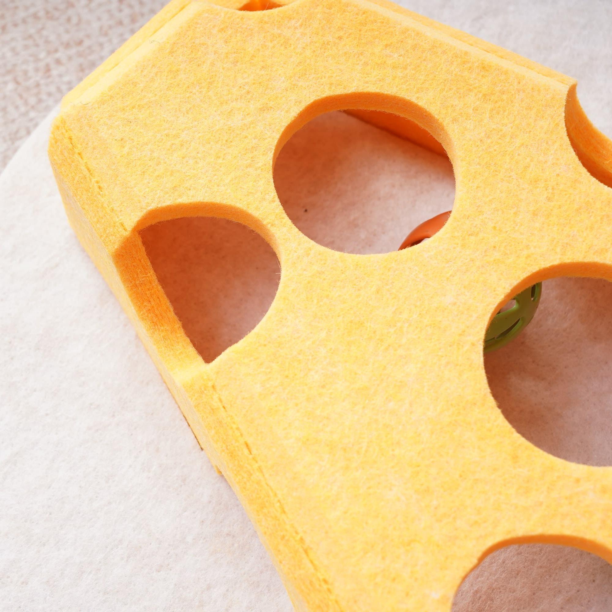 Cat Puzzle Toy With Ball And Spring - loaded Wand Felt Indoor Cat Toy Box Suction Cup Base Treat Puzzle Helps Cats Play Independently And Improves Their Intelligence. - Mascotitas